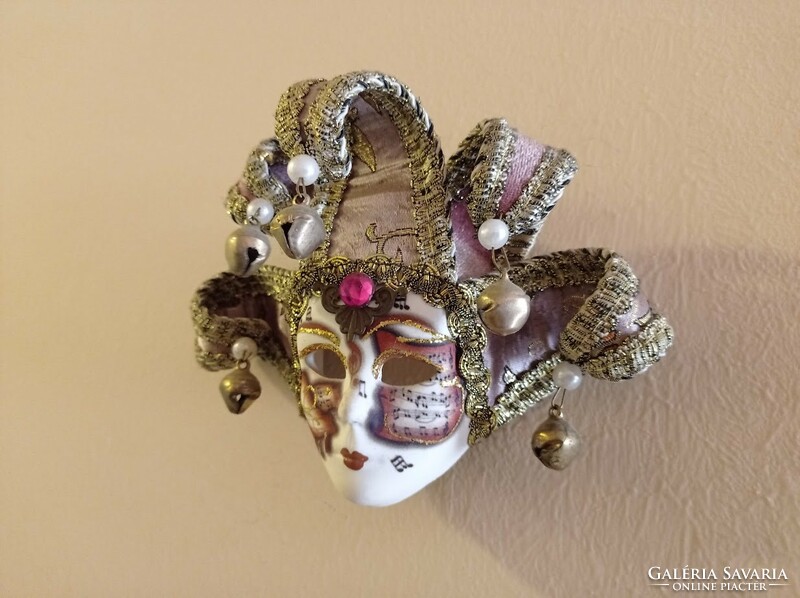 Venetian mask wall decoration