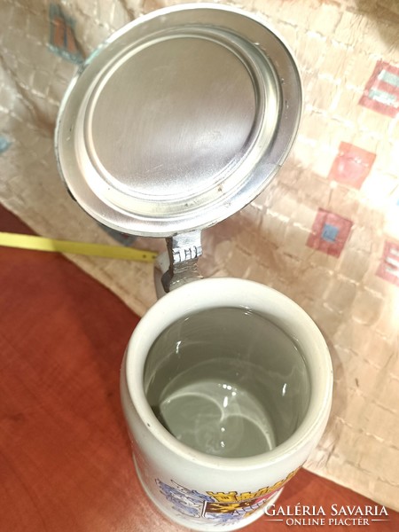 Jar with lid