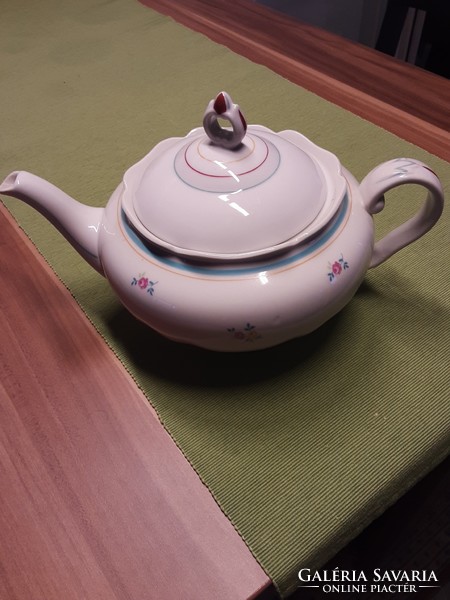 Haas & czjzek teapot in mint condition