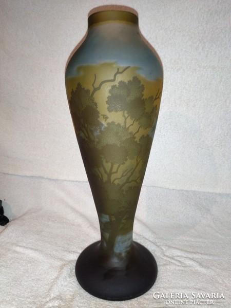 Large heavy beautiful colorful mountain pattern Galle vase 44 cm high