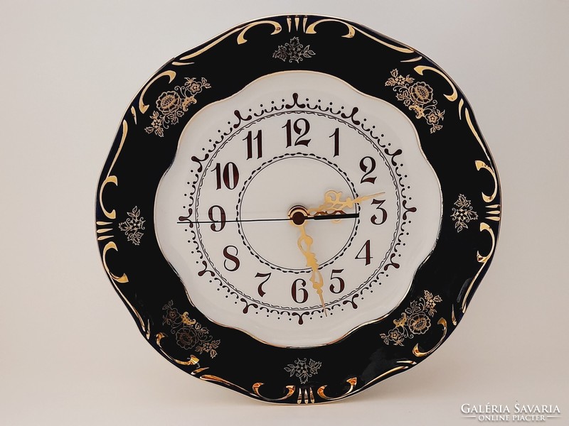 Zsolnay pompadour i. Wall clock, 26 cm