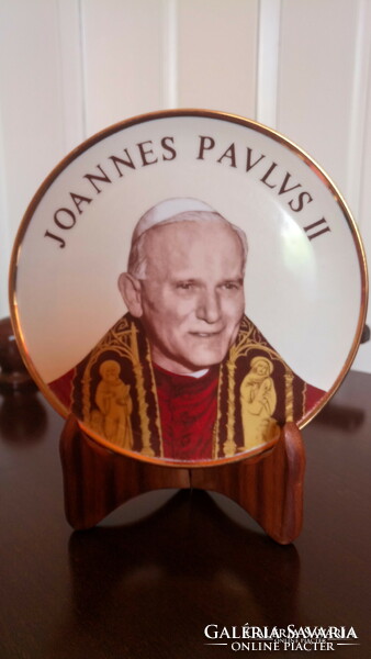 Hollóháza porcelain painted wall plate ii. With a portrait of Pope John Paul