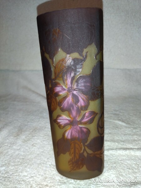 Galle vase with beautiful colorful flower pattern, 21 cm high