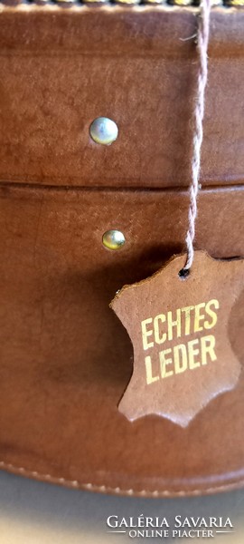 Genuine leather design toilet bag negotiable art deco