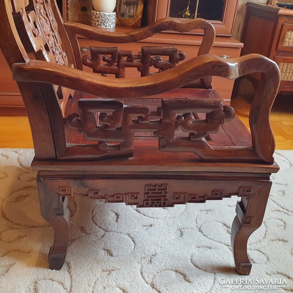Beautiful Asian richly carved throne chair.