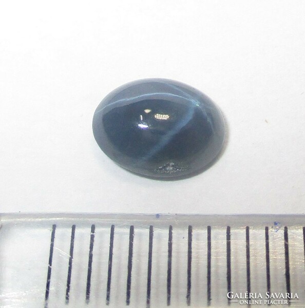 Star sapphire, dark blue 1.5 ct