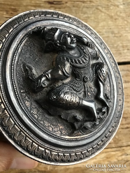 Antik 19. századi kézműves Burmai ezüst ékszerdoboz 140g