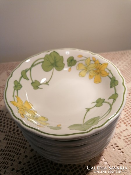 Villeroy and boch botanica geranium compote, pickle, dessert bowls