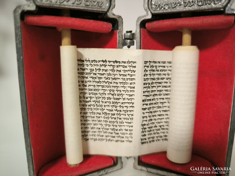 Decorative megillah, Judaic decoration.