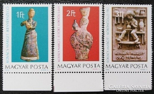 S3298-300sz / 1978 Kovács Margit kerámiák bélyegsor postatiszta ívszéli