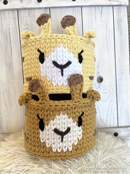 Crochet giraffe storage