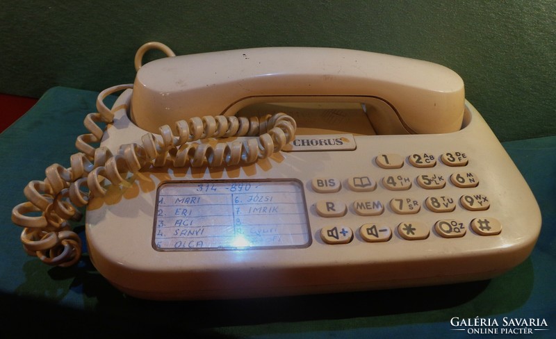 Retro telephone/ corded, push-button, French production: matra /