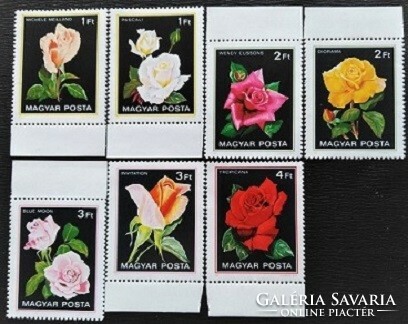 S3512-8sz / 1982 Rózsák II. bélyegsor postatiszta ívszéli