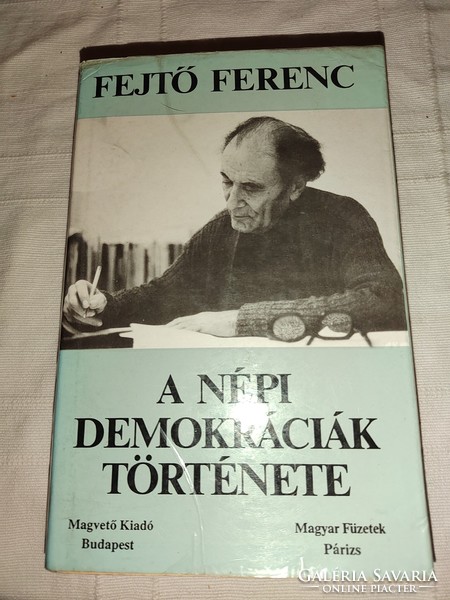 Ferenc Fejtő: the history of popular democracies i-ii.