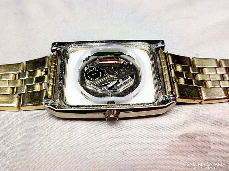 Szputnyik quartz elegant fashionable men's wristwatch, gold-plated metal buckle, mint condition