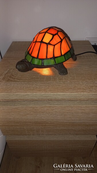 Tiffany tortoise table lamp