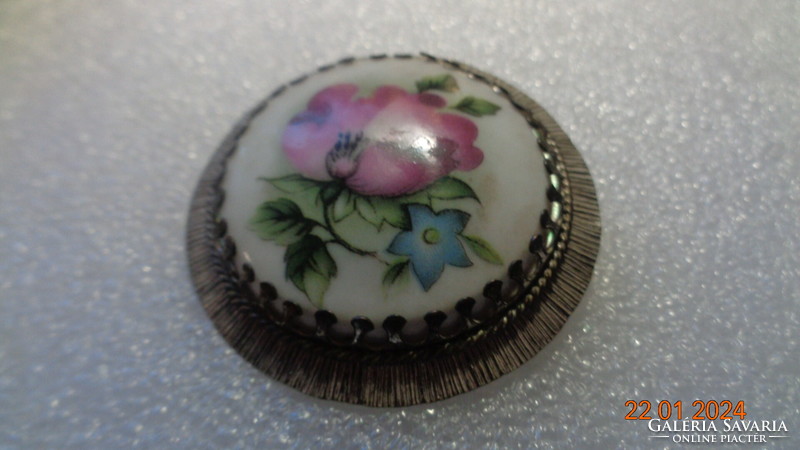 Pendant with porcelain insert, pink wild rose on it