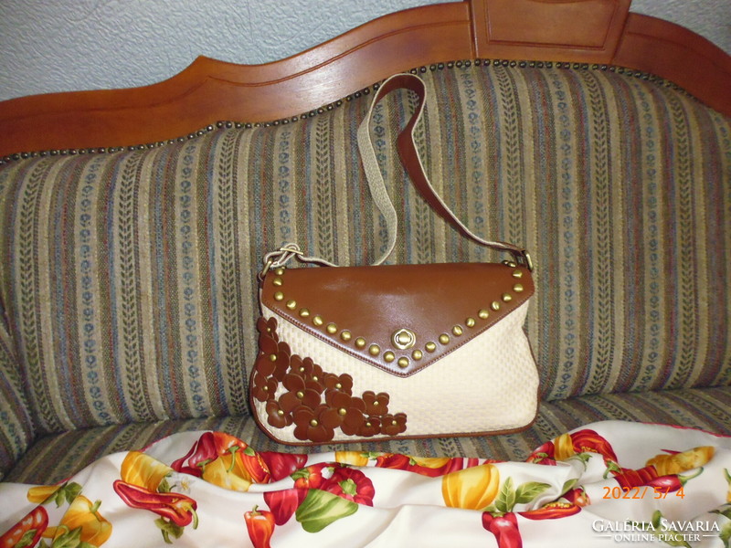 Vintage moscgino women's bag .. Real leather / wool..