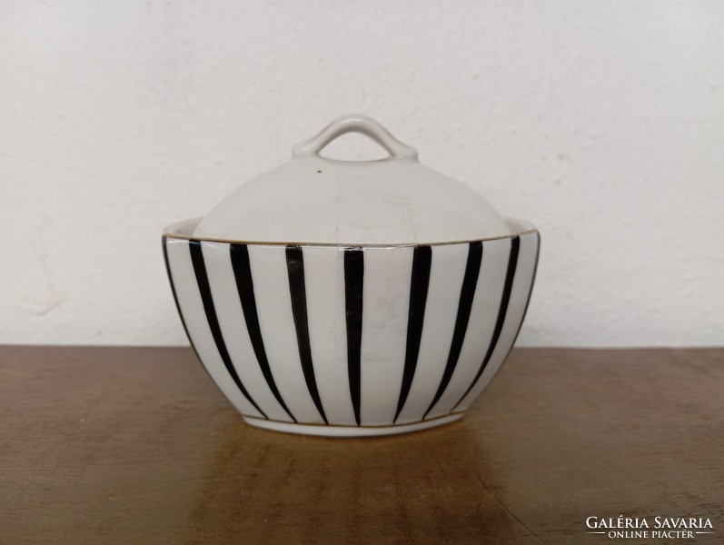 Retro Hungarian Ravenclaw porcelain. Black and white