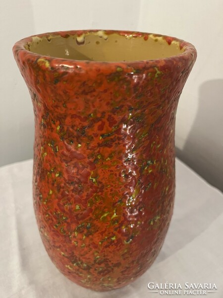 Large rustic red vase from Hódmezövàsàrhely - raw retro vase