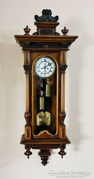 Antique remember half-baking wall clock