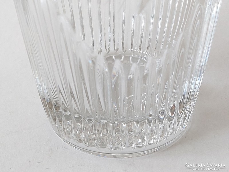 Crystal vase with polished rotating star pattern 18 cm