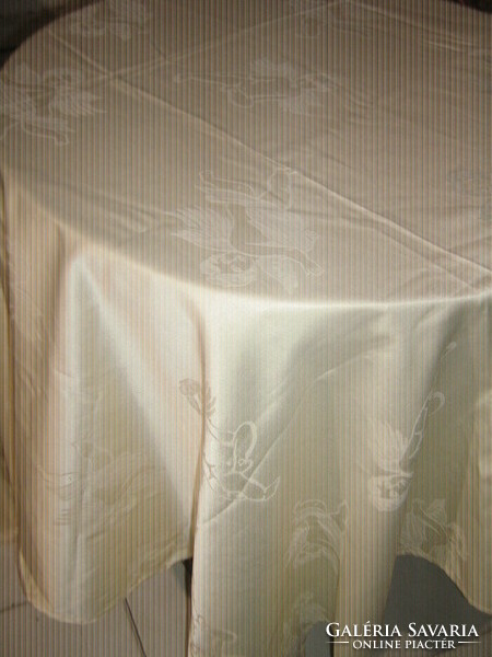 Beautiful special putto angel pale golden yellow damask tablecloth