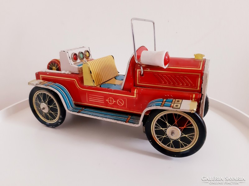 Old disc toy fire truck