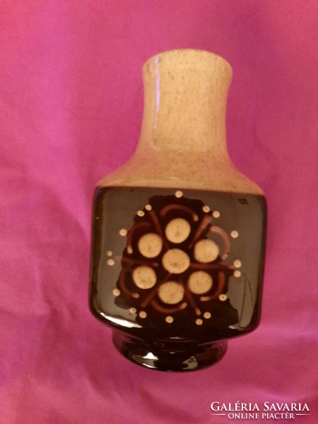Ceramic city vase 17x8x8cm
