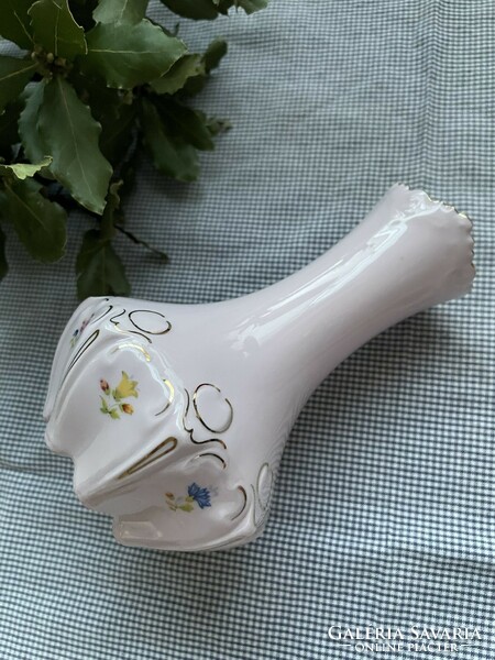 Haas&czjzek pink porcelain Art Nouveau vase with small flower pattern