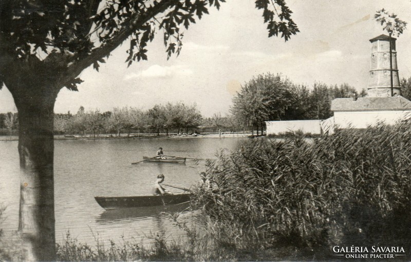 568 --- Futott képeslap   Gyopárosfürdő - csónakázó tó