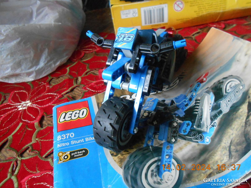 Lego racers 8370 nitro stunt bike, 2003 edition