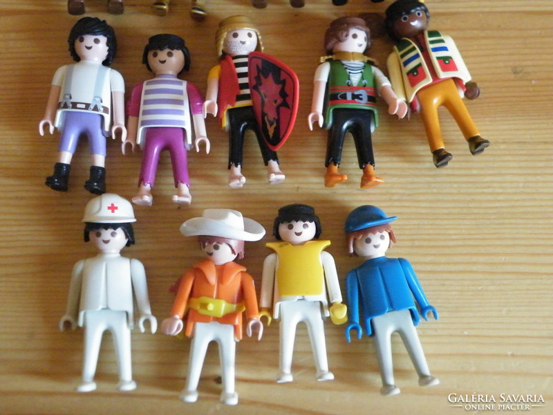 Playmobil geobra figures (19 pcs) - 1974; 1994; 1997; 2000; 2010...