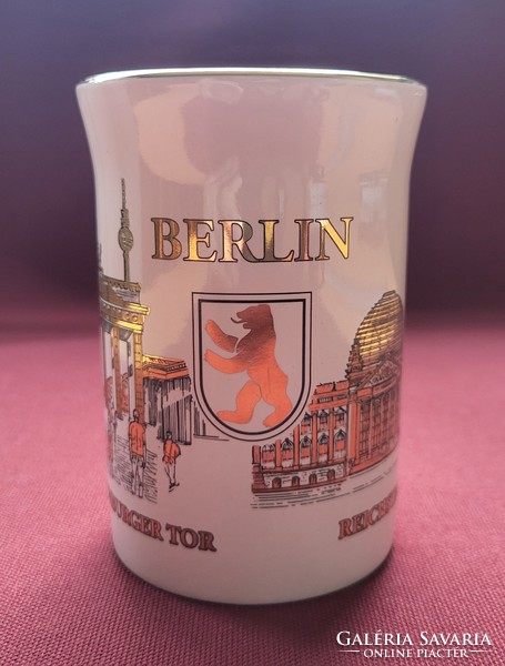 Berlin German porcelain cup mug with gold pattern Reichstag Brandenburg Gate pattern