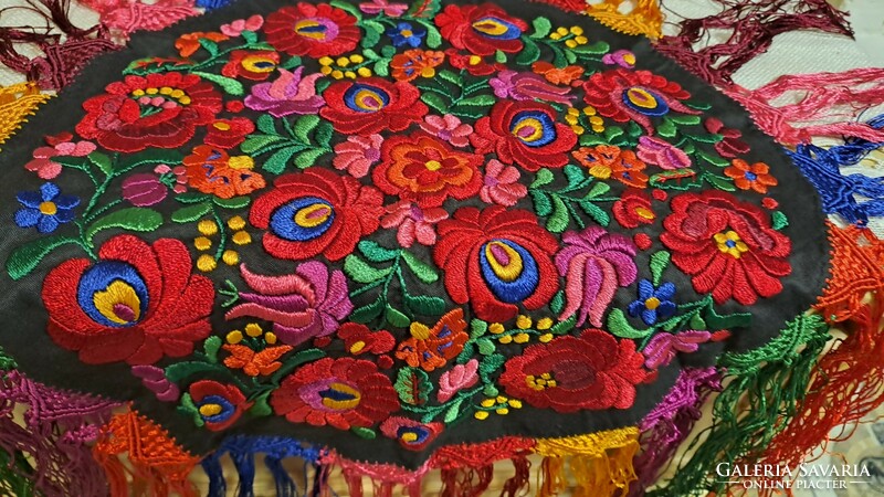 Matyó silk embroidered tablecloth in perfect condition. 60 Cm