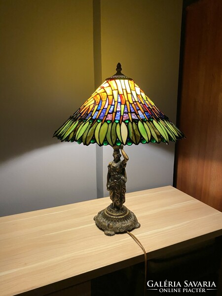 Tiffany table lamp