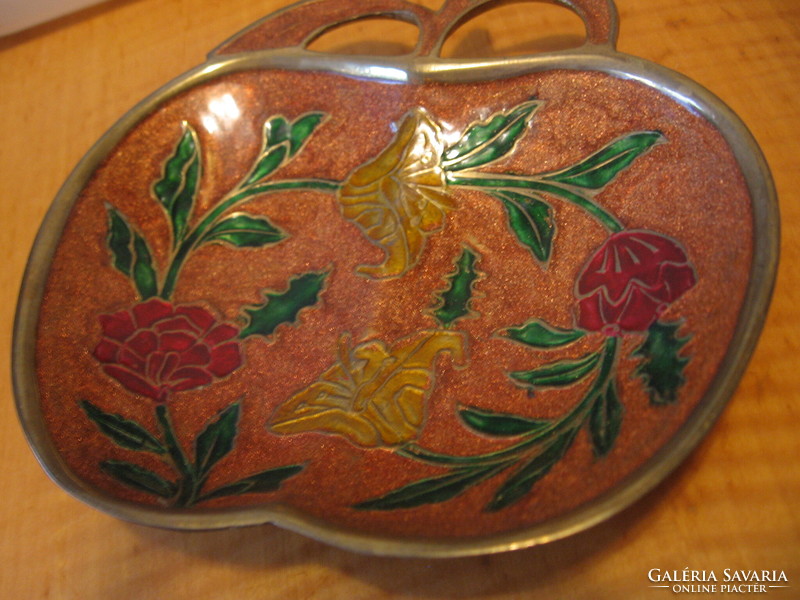 Apple-shaped fire enamel copper bowl from India