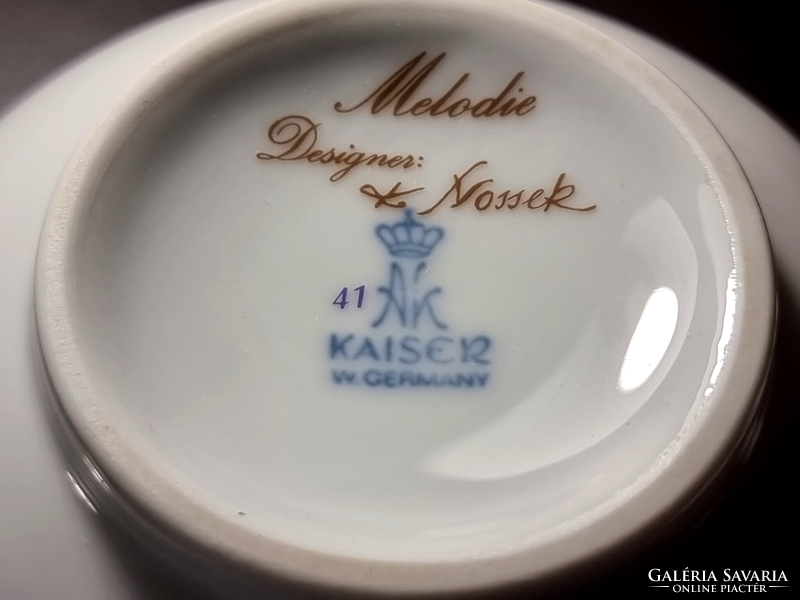 *Kaiser aranyfestett porcelán bonbonier „Melodie” tervezte: K Nossek