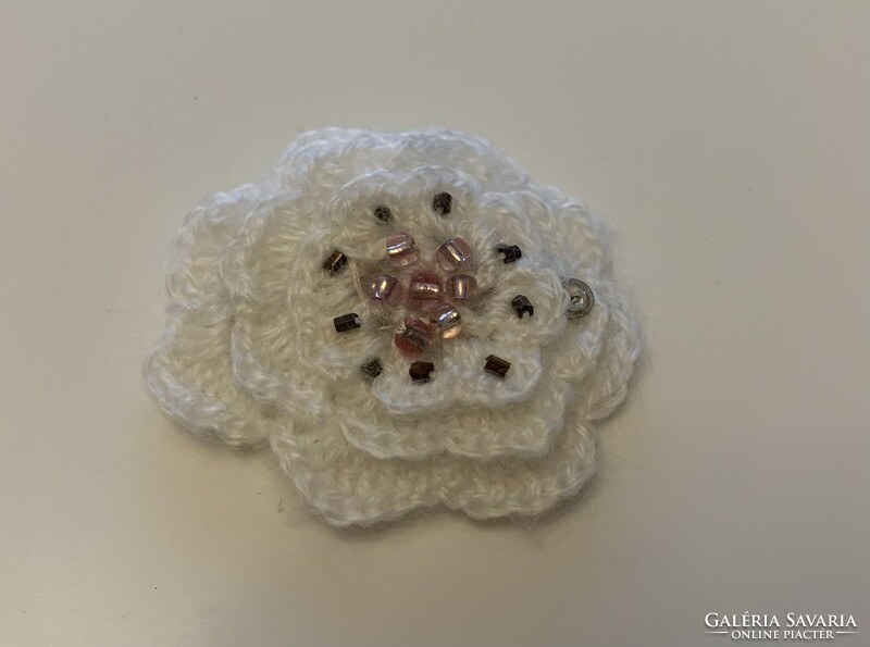 New handmade large 6cm crochet flower rose with pearls pearl hair clip hair clip hair clip