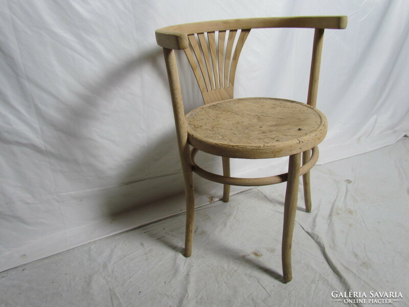 Antik Thonet karfás szék (csiszolt)