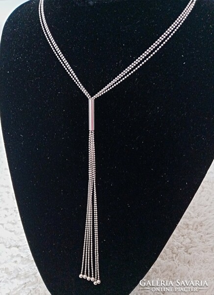 Beautiful silver y chain/necklace