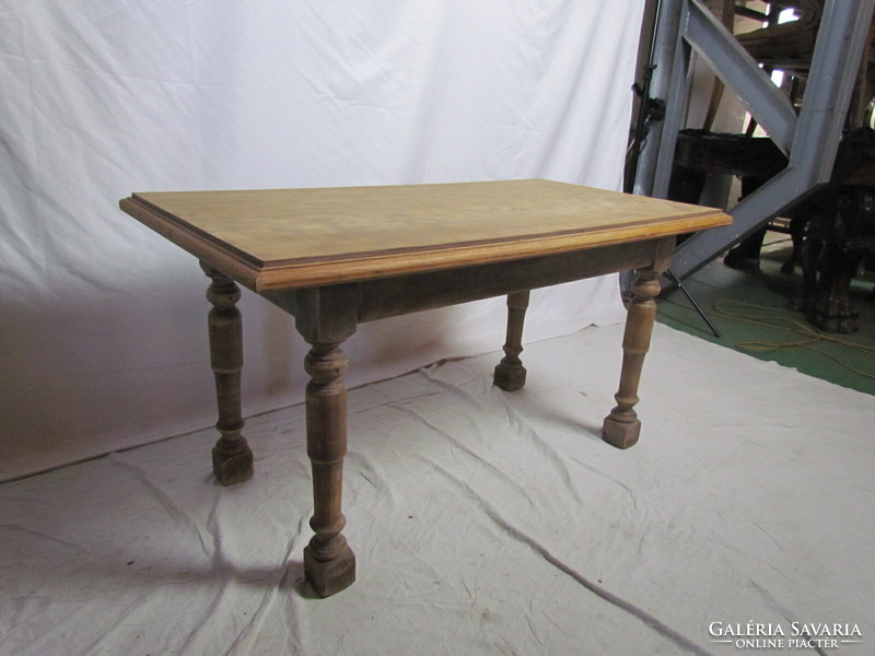 Antik Neoreneszánsz asztal (csiszolt, restaurált)