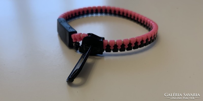 Új pink fekete cippzár cippzáros szétcippzározható designer karkötő karperec karlánc