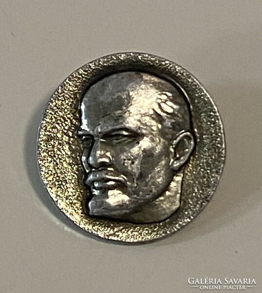 Lenin pin brooch insignia, product purchased in the Soviet Union in the 70s, 18 mm