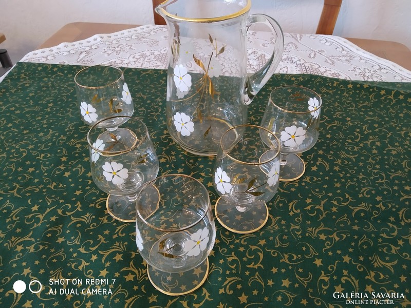 Set of retro gold-plated, floral cognac stemmed glass glasses.