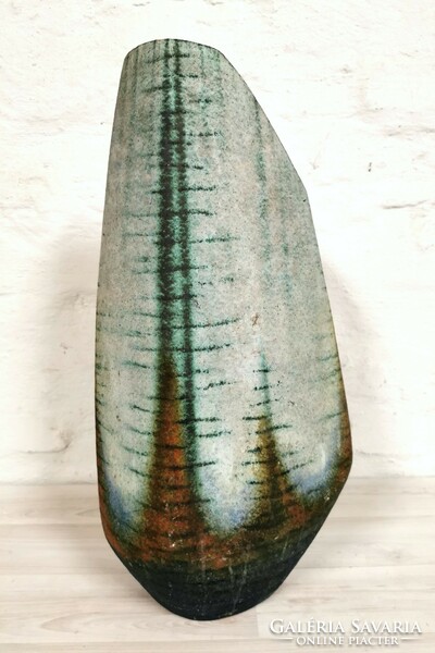 Large Ágoston Simó ceramic vase. A rare collector's item.