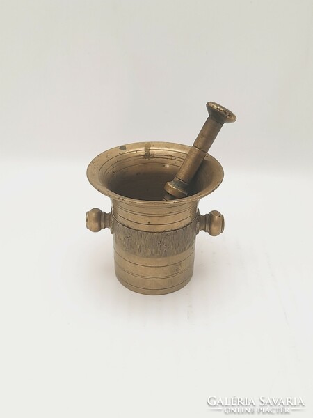 Small copper mortar and pestle, 6.2 cm