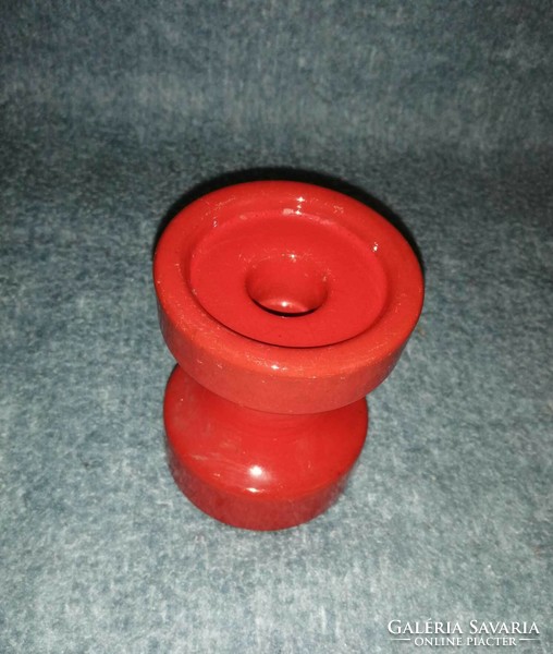 Piros kerámia gyertyatartó, 10 cm magas (A8)