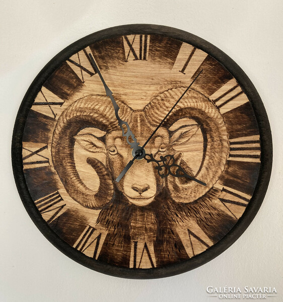 Wooden wall clock with pie decoration - mouflon portrait - hunting, game