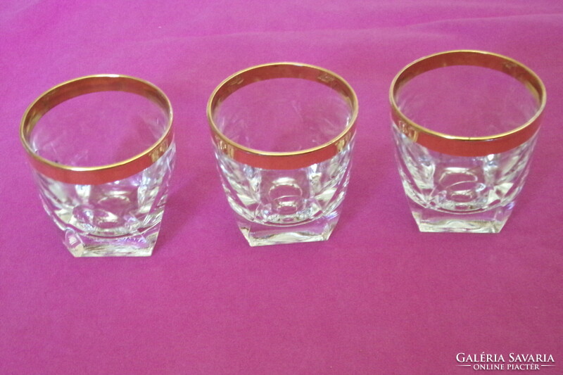 Glass whiskey glass richly gilded 7x7.5cm